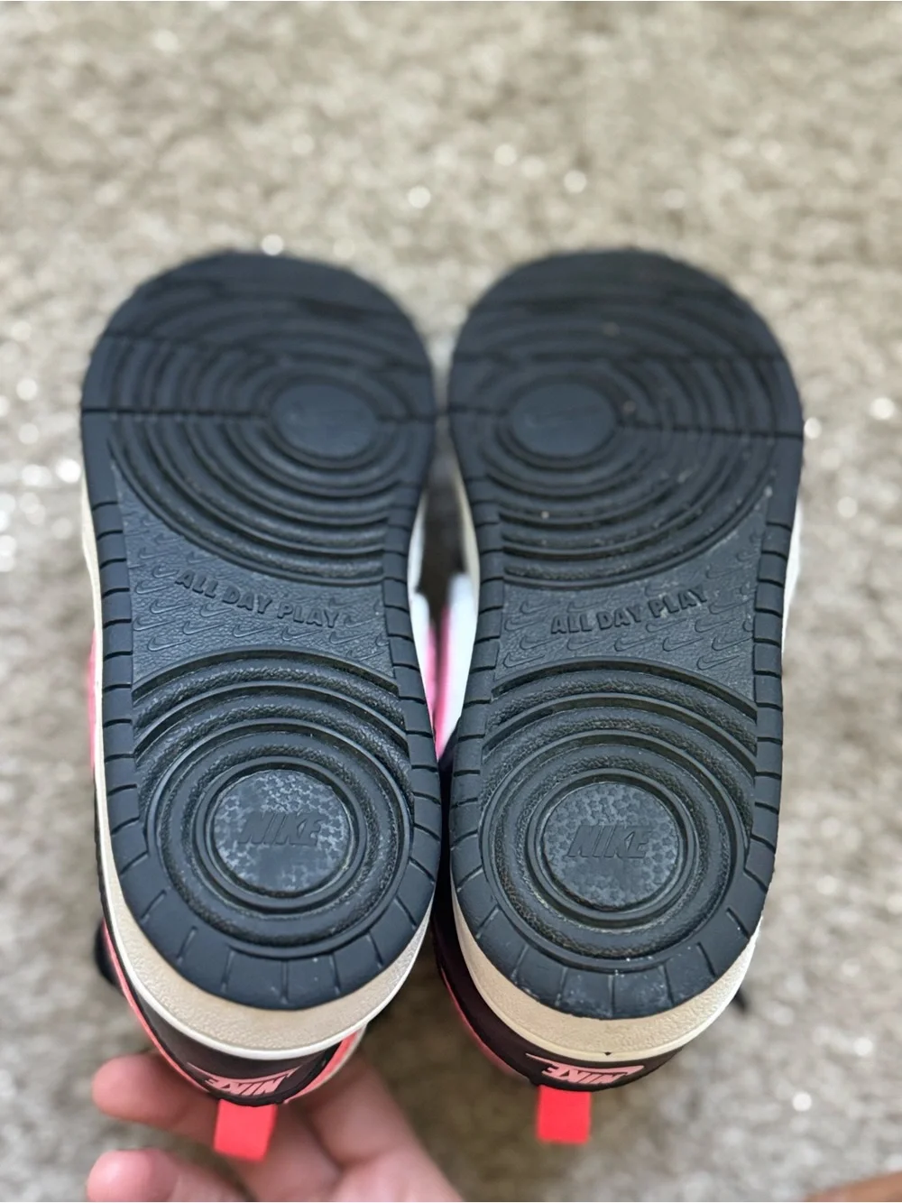 Nike Court Borough Mid 2